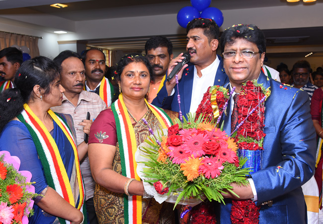 Bro Andrew Richard wonderfully celebrates his 57th Birthday amidst a large number of devotees and social organisations here on Tuesday 16th, 2018 in Bangalore with the myriad of wishes.